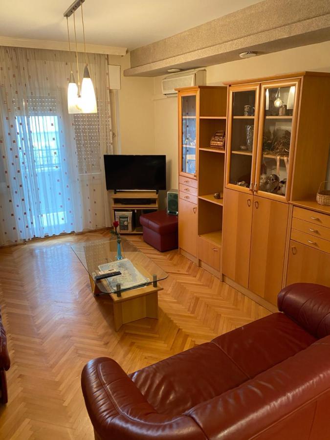 Apartman Luka + Free Parking Leilighet Zadar Eksteriør bilde