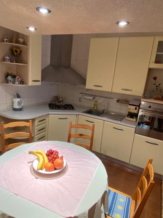 Apartman Luka + Free Parking Leilighet Zadar Eksteriør bilde
